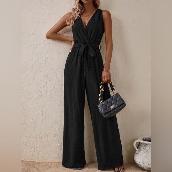 Casual Tied Surplice Sleeveless Wide Leg Jumpsuit - Picture 4 of 11